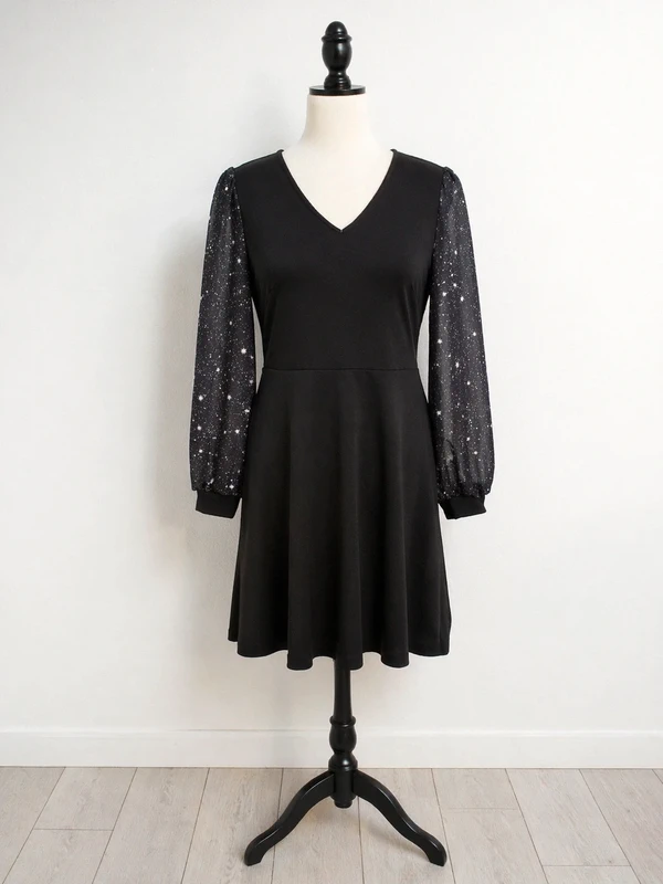 ✨ Robe noire manches pailletées – élégante & chic ✨