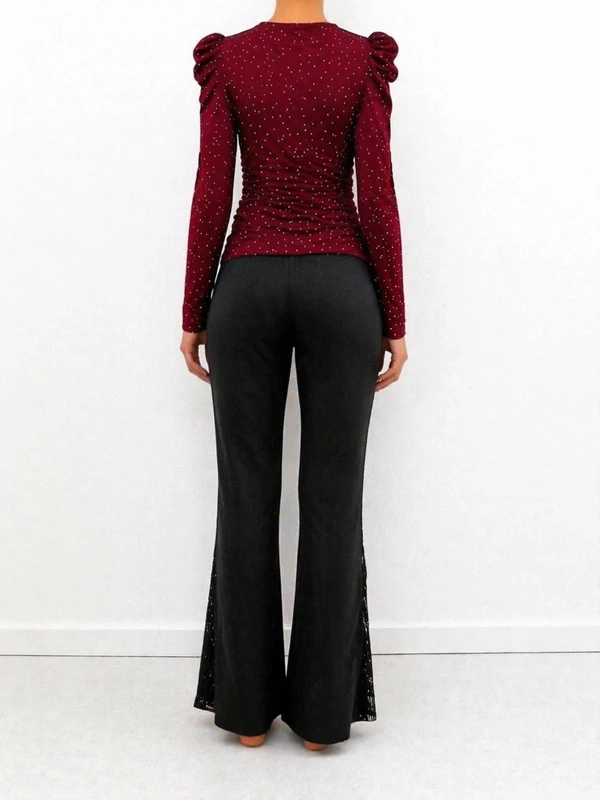 ✨ Pantalon noir élégant avec détails dentelle – chic & moderne ✨